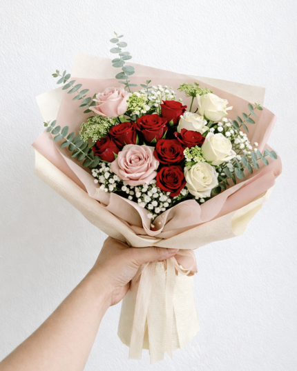 247 - BE MINE FOREVER - FLOWER BOUQUET